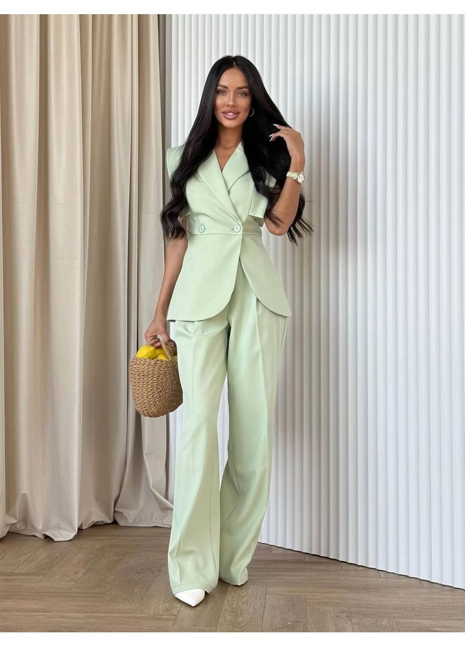 Женский стильный костюм с жилетом на запах No Brand Р1558-375/5 (351856842)