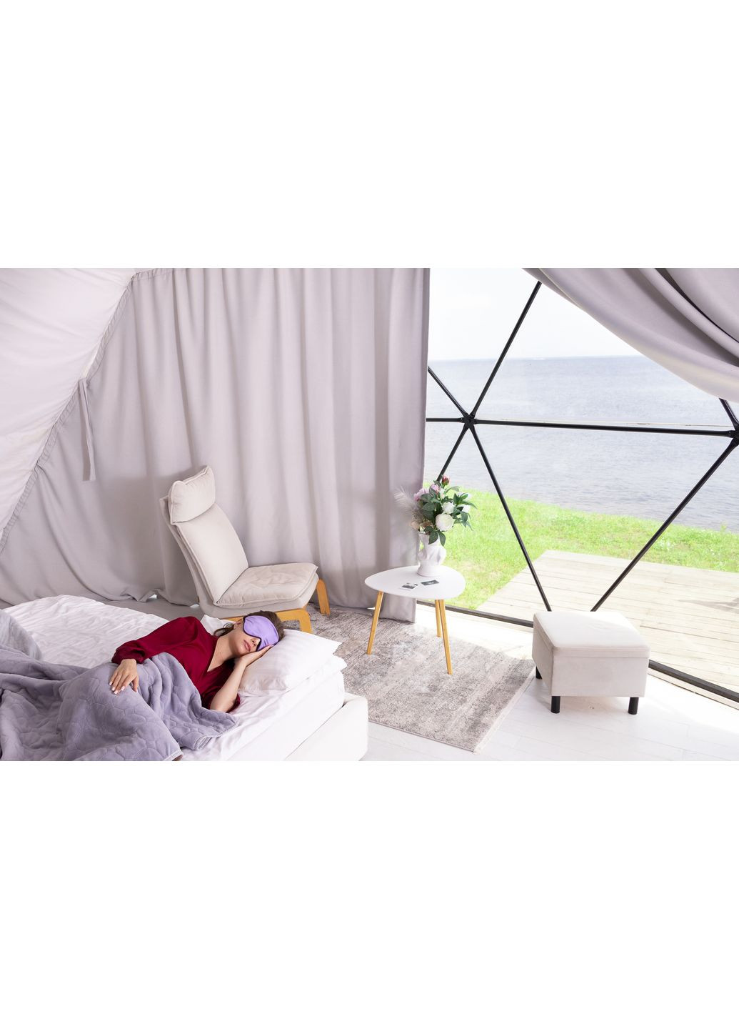 Подарочный набор Чумацький Шлях: шелковая маска модель 3.1 + шелковая резинка для волос размер (1223-02) Фабрика Тиші (369931786)