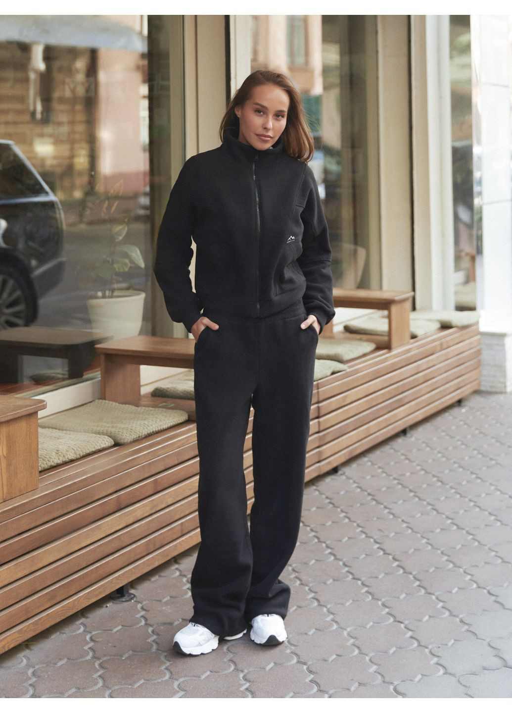 Женский спортивный костюм демисезонный из двухстороннего флиса прямого свободного кроя Seventeen (366032011)