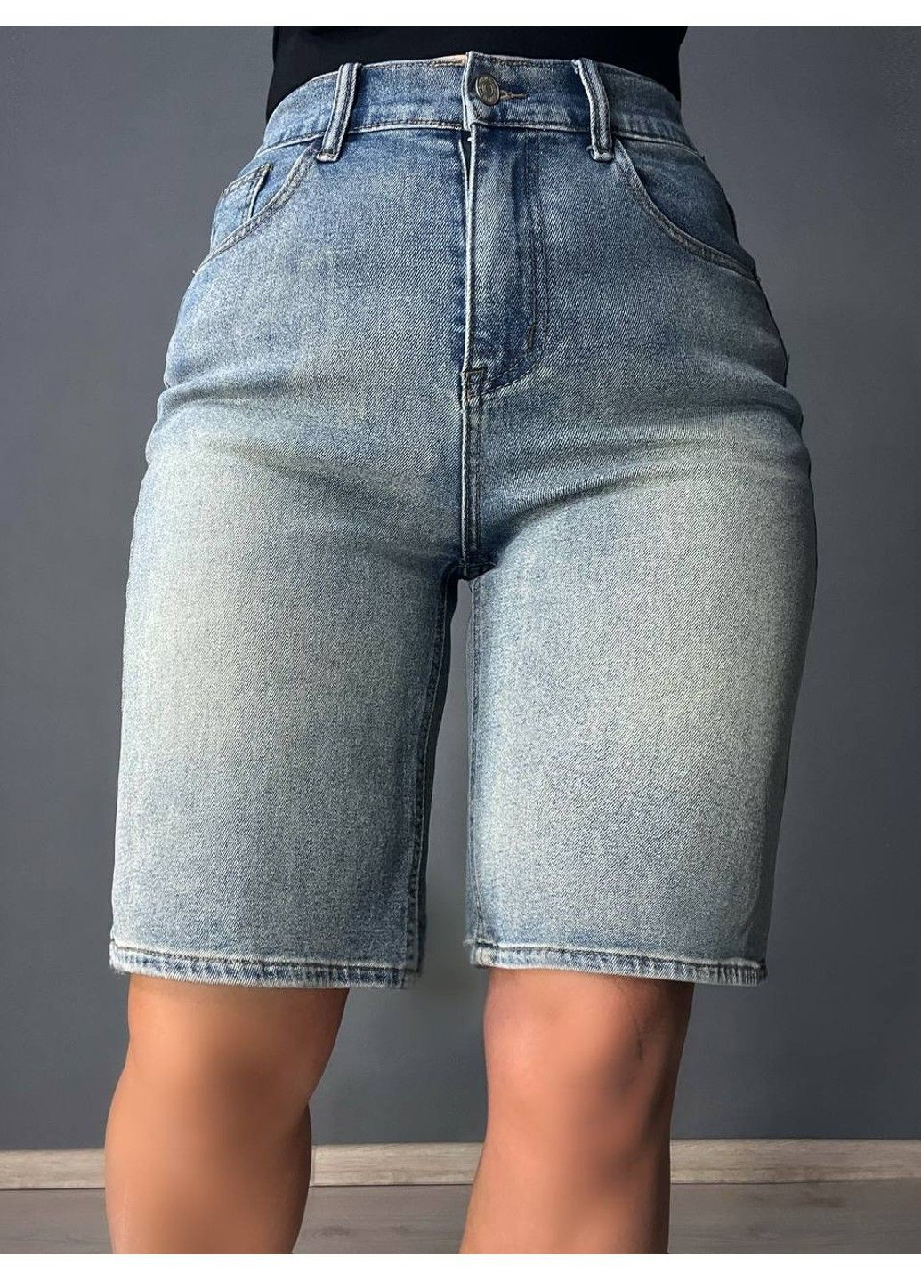Шорты женские джинсовые 560-88 бермуды с резинкой на талии голубые Allure (336491710)