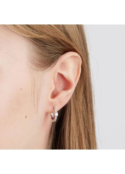 Серебряные серьги с бриллиантами "Блестящие хупы" 299406C01 Kabluchka (355345765)