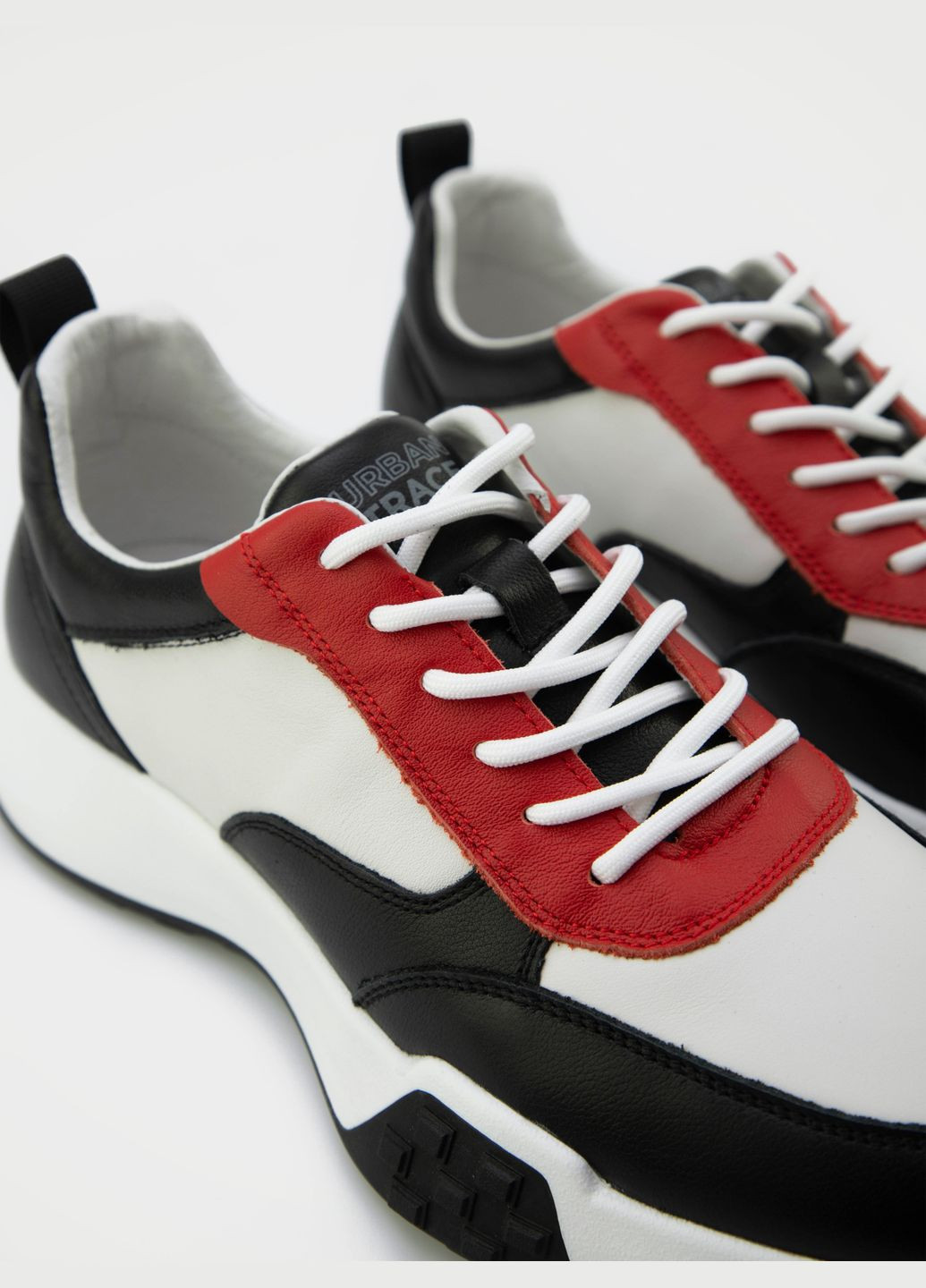 Белые кроссовки мужские URBAN TRACE