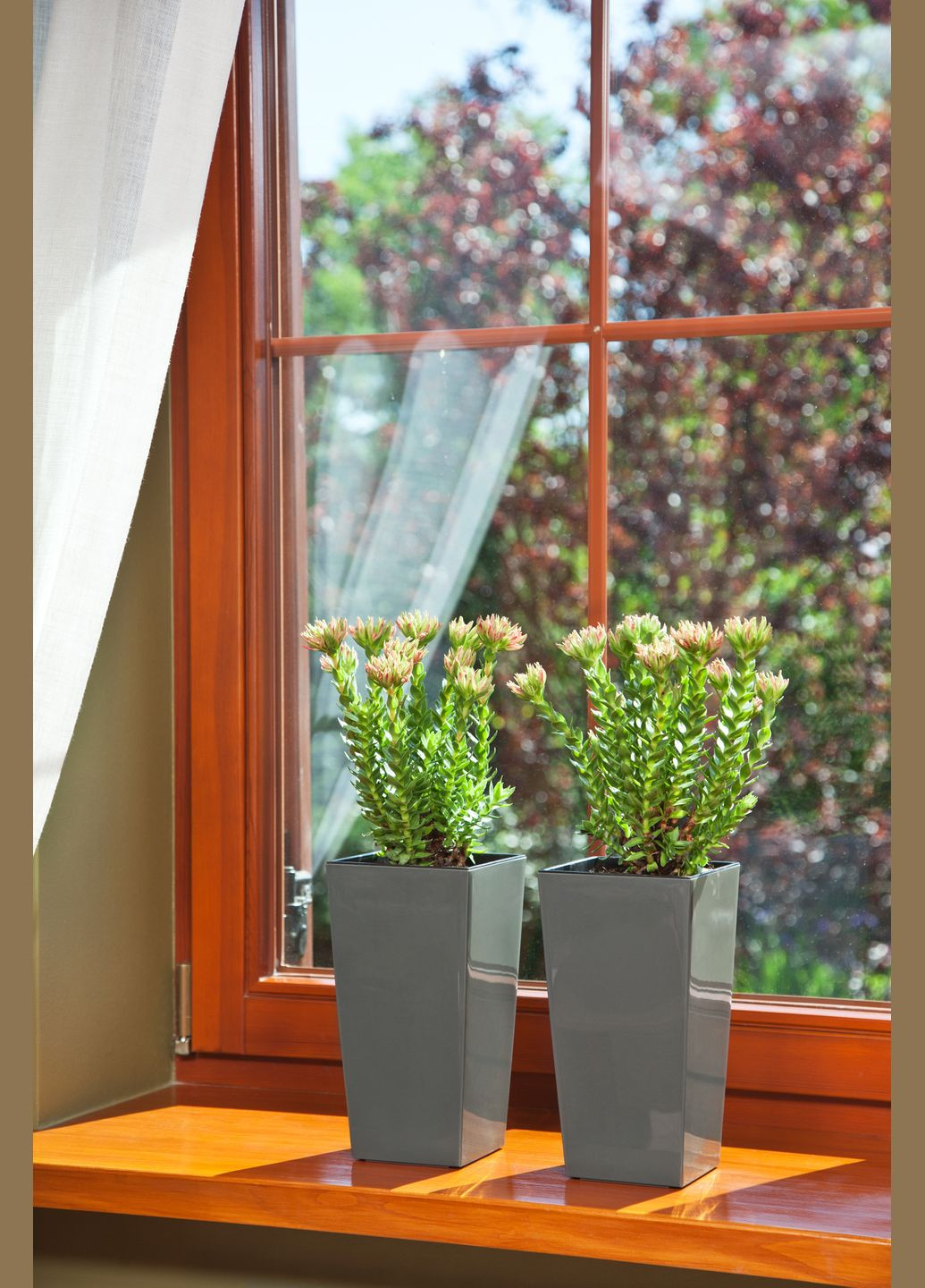 Кашпо Финезия 190х190 антрацит, пластик Lamela Фінезія (345726213)