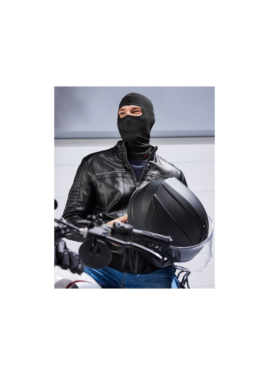 Crivit балаклава безшовна для чоловіка creora® 434716 52-55(s-m) чорний однотонний чорний спортивний поліестер, поліамід виробництво - Німеччина