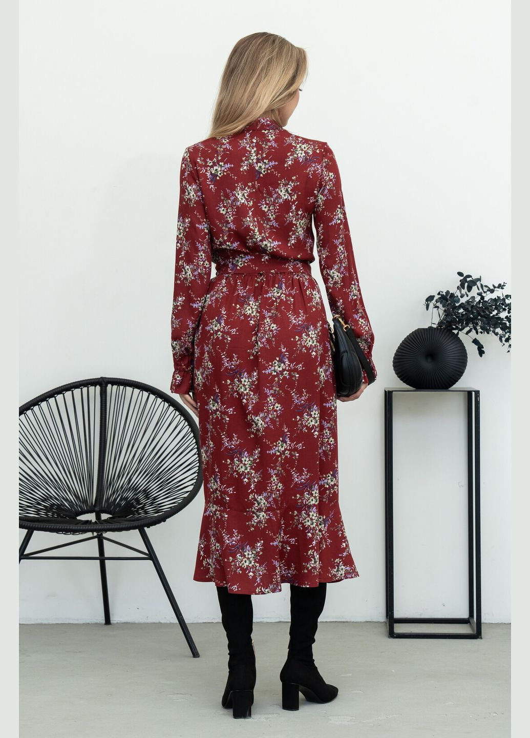 Бордовое повседневный платье меди длины с стойкой воротника и карманами в боковых швах (вл 20) RiMari