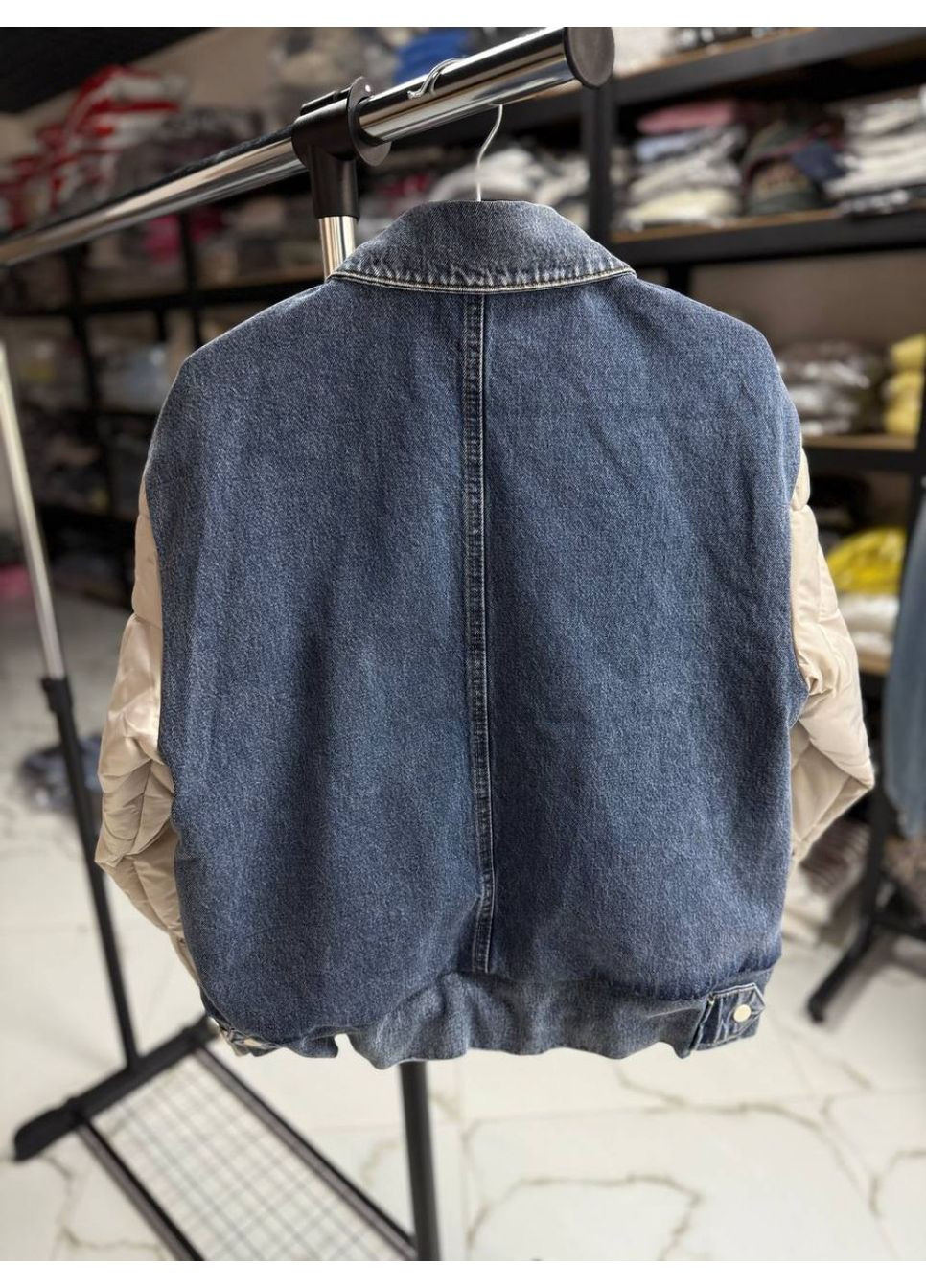 Бежева демісезонна вітер MAAAARKA