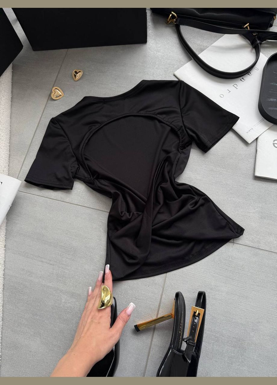 Жіноча футболка з відкритою спиною MonCher - (330255367)