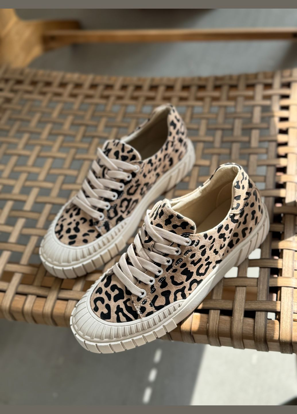 Бежеві кеди жіночі Stella Vinci