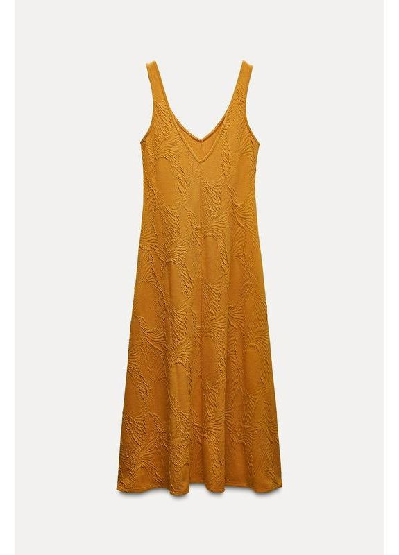 Оранжевое струящееся жаккардовое платье Zara