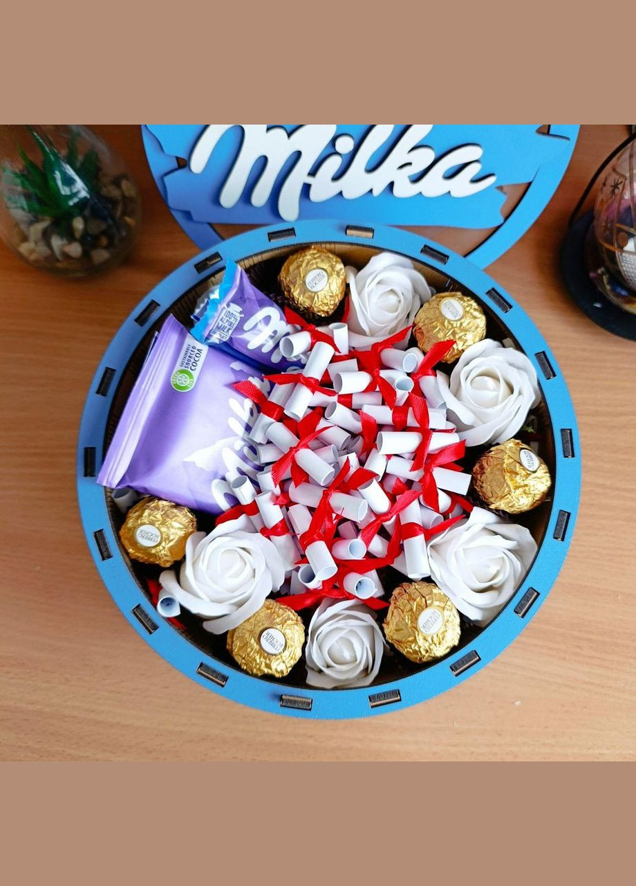 Бокс мілка з солодощами для дівчини на день народження 8 березня день закоханих новий рік різдво на свято(ar237) No Brand (336906196)