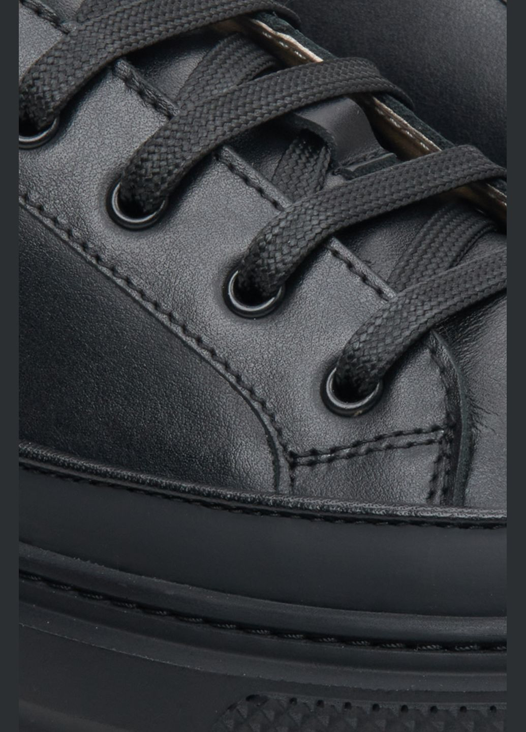 Черные кеды низкие, цвет черный Estro