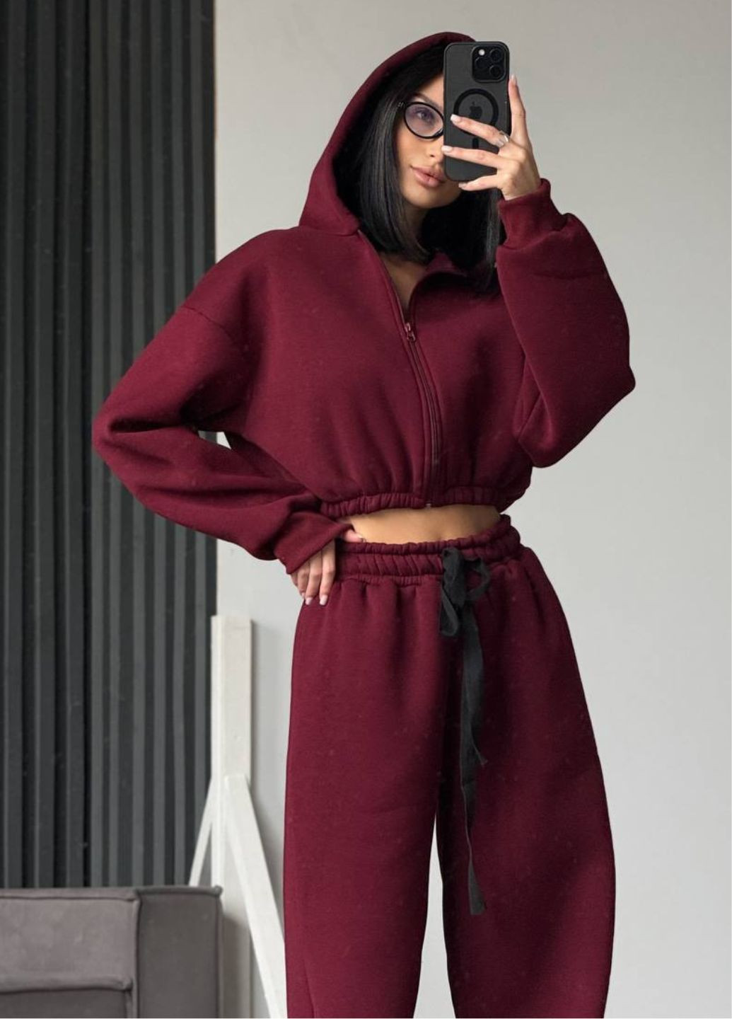 Базовий повсякденний демісезонний оверсайз костюм двійка: вкорочений худі на блискавці + штани з затяжками Tik-Tak (364957591)