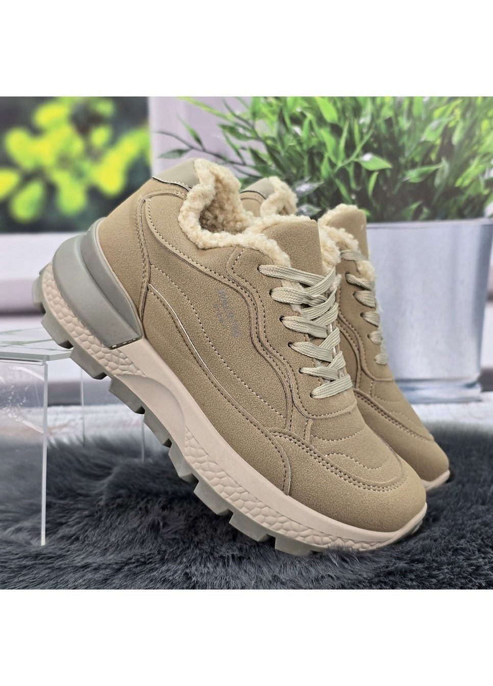 Жіночі зимові кросівки зі штучним хутром тедді Gipanis (365718501)