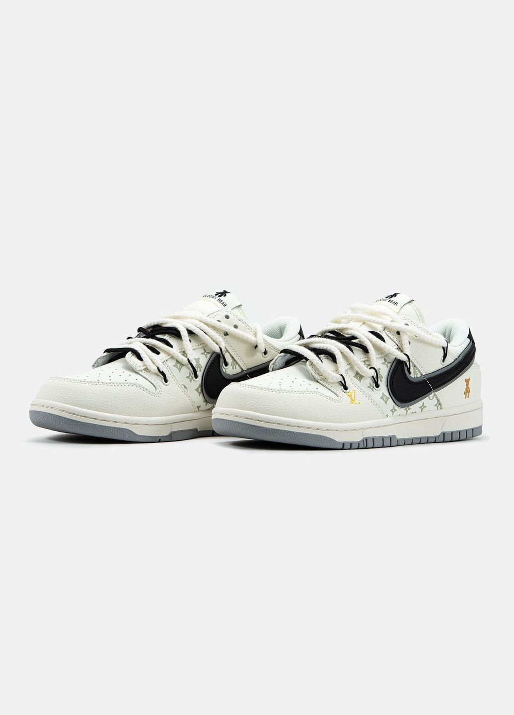 Белые кроссовки No Brand