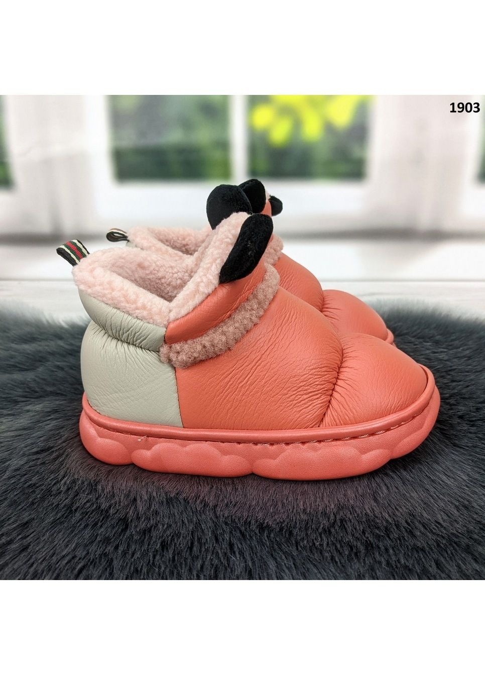Тапочки чуні дитячі еко-шкіра з хутряною підкладкою на пінковій підошві Lion (370303126)