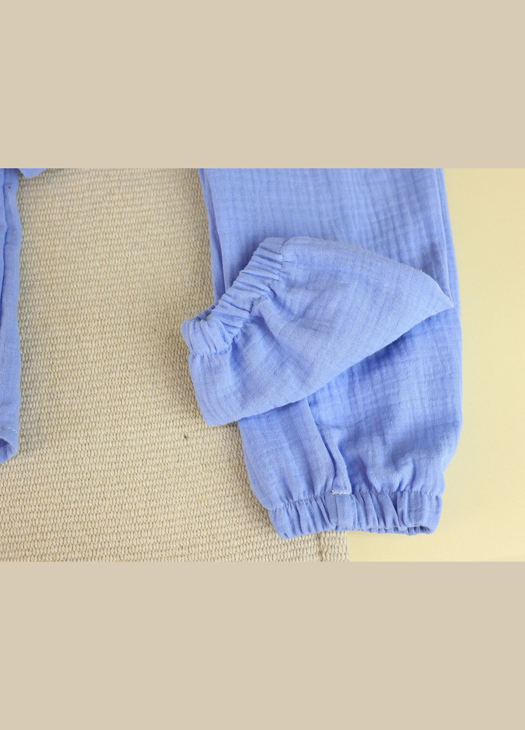 Голубой летний детский муслиновый летний голубой костюм рубашка с капюшоном штаны с рубашкой, брючный No Brand