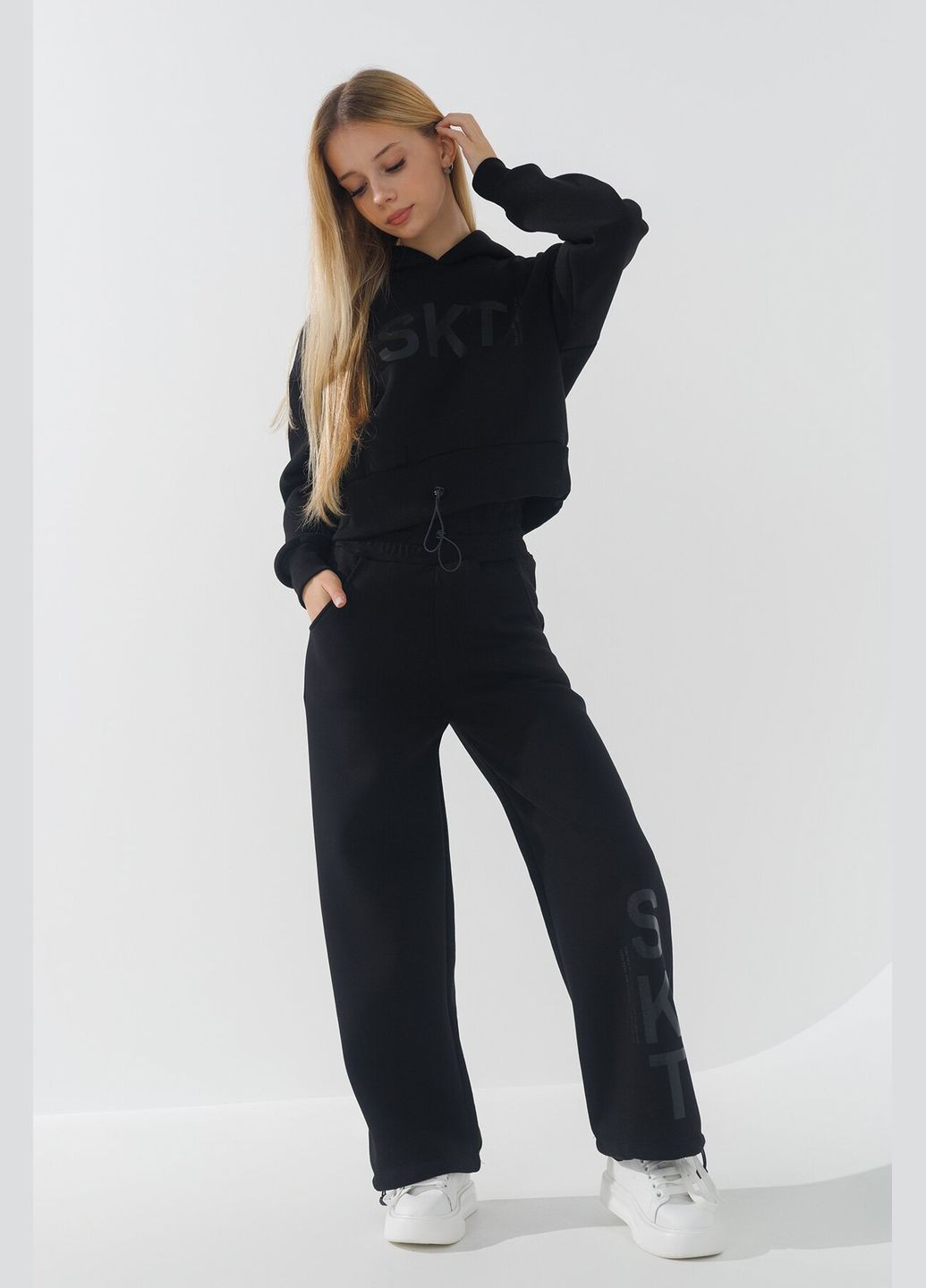 Костюм худи+штаны для девочки 241141 146 см Черный (2000990714923W) shop (2000990714923) Benini (361498331)