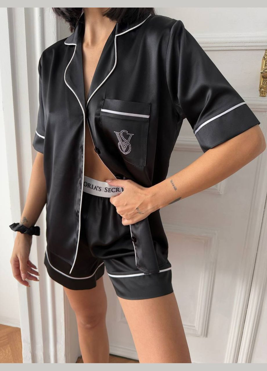 Чорна всесезон стильна піжама на резинці з принтом сорочка + шорти No Brand