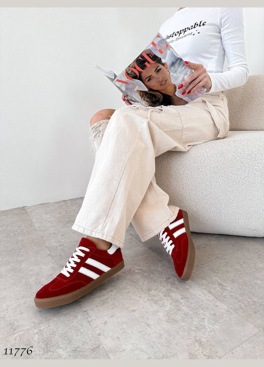 Красные демисезонные яркие женские кроссовки No Brand