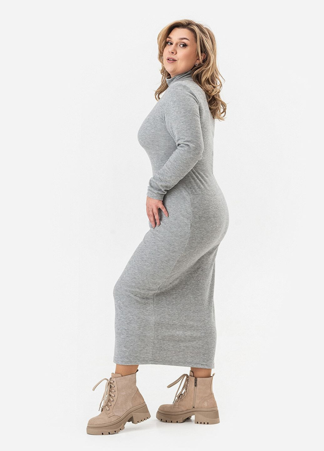 Серое платье flori Garne однотонное