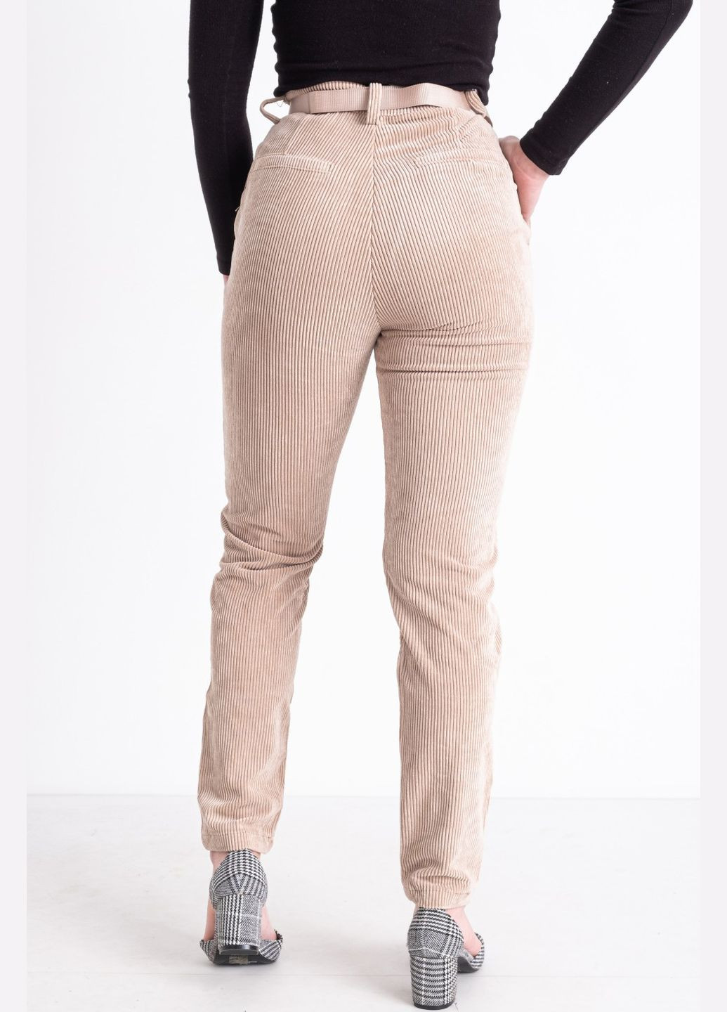 Светло-бежевые классические демисезонные классические брюки Let's Shop