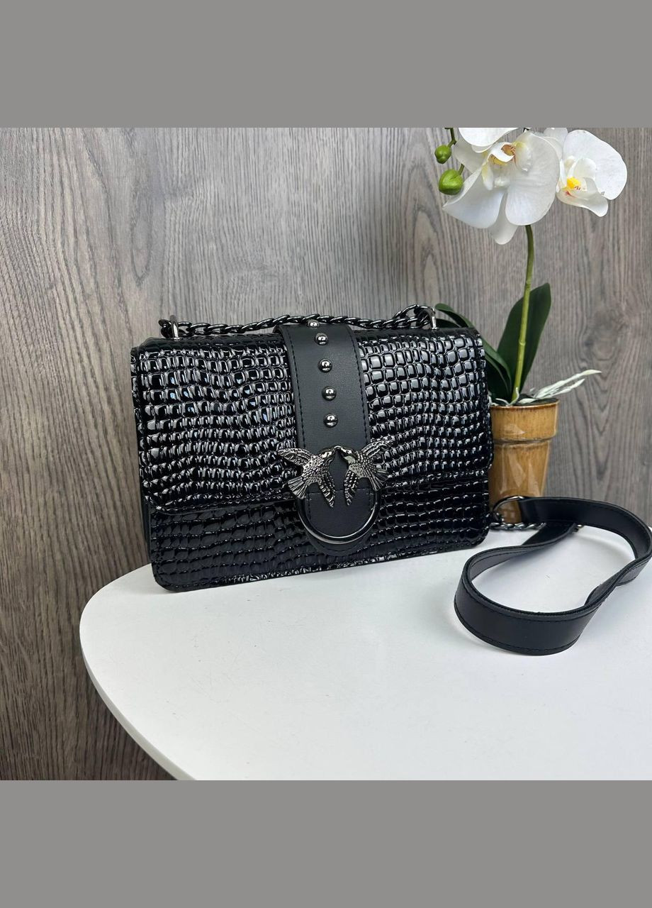 Жіноча міні сумочка рептилія лакова на ланцюжку з 3 відділеннями чорна (sku_836-3) No Brand (330576228)