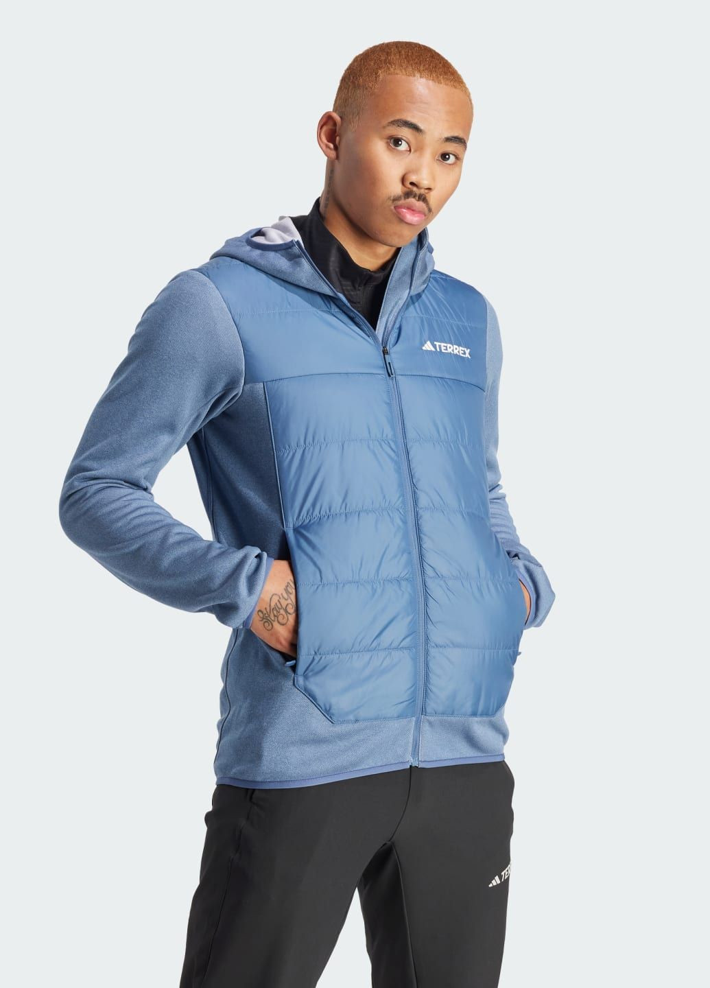 Синя демісезонна куртка terrex multi hybrid insulated hooded adidas