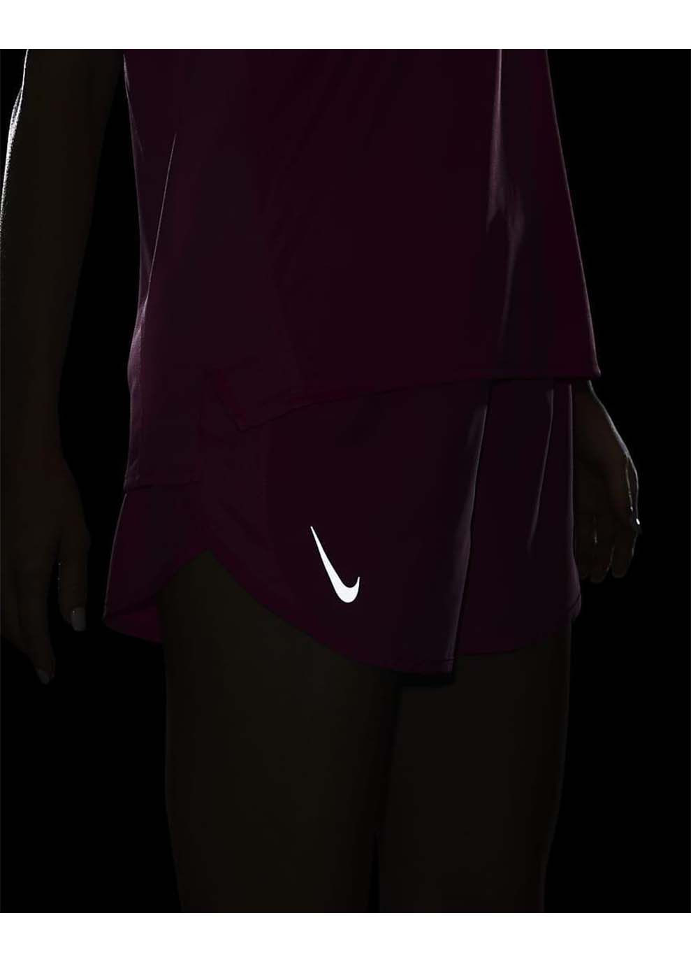 Женские Шорты Fast Tempo Dri-FIT Розовый Nike (367191792)