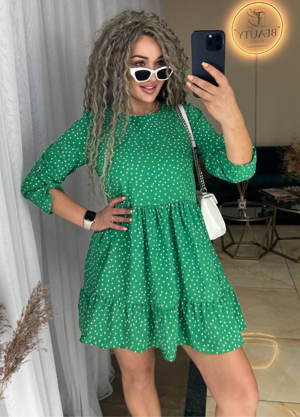 Зеленое повседневный платье мины длины из софта в горошек с рюшами а-силуэт Україна в горошек