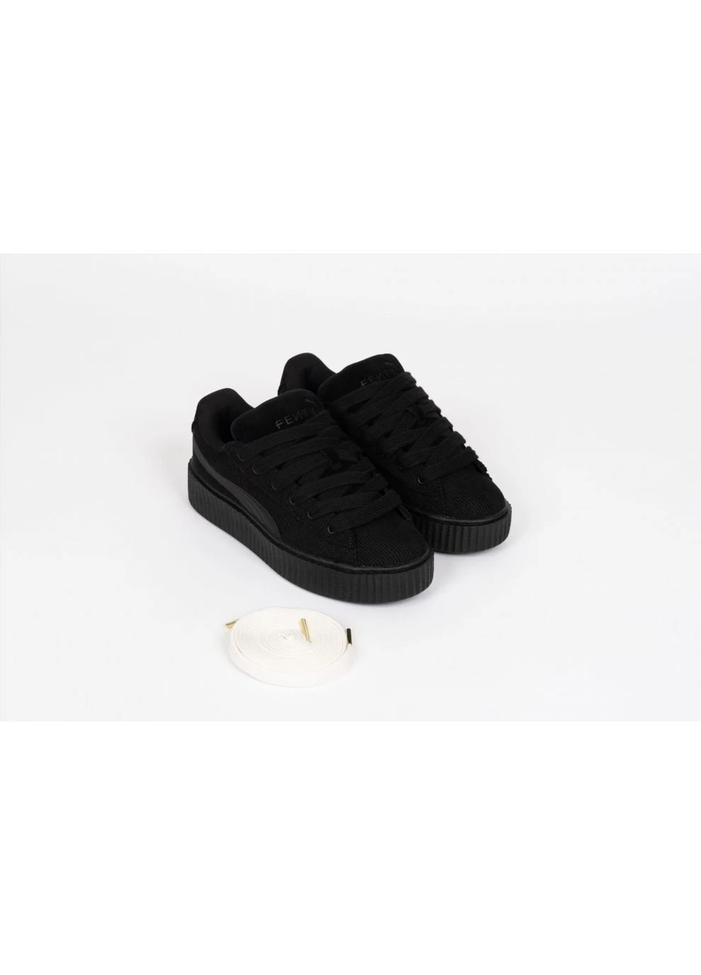 Черные кроссовки x fenty creeper phatty corduroy black 399870-03 Puma