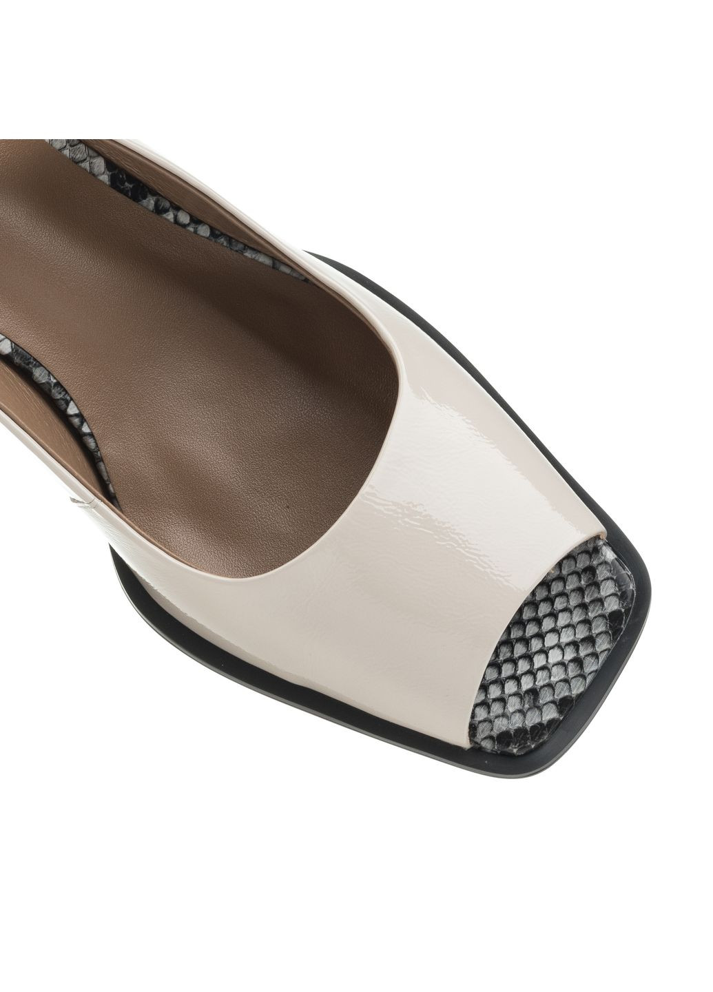 Бежевые босоножки (1414ла) Molka