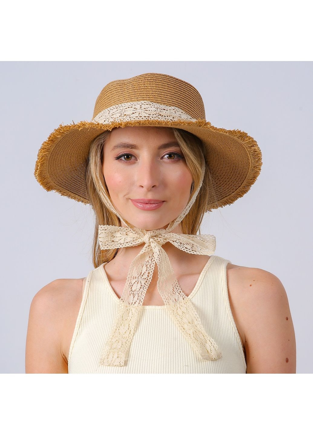 Капелюх канотьє жіночий зі стрічкою-зав'язкою папір бежевий МЕЛОДІ LuckyLOOK 733-732 (328217401)