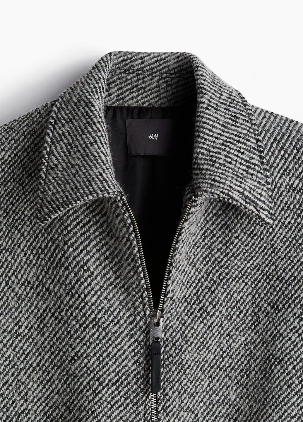 Чорно-біла демісезонна куртка H&M