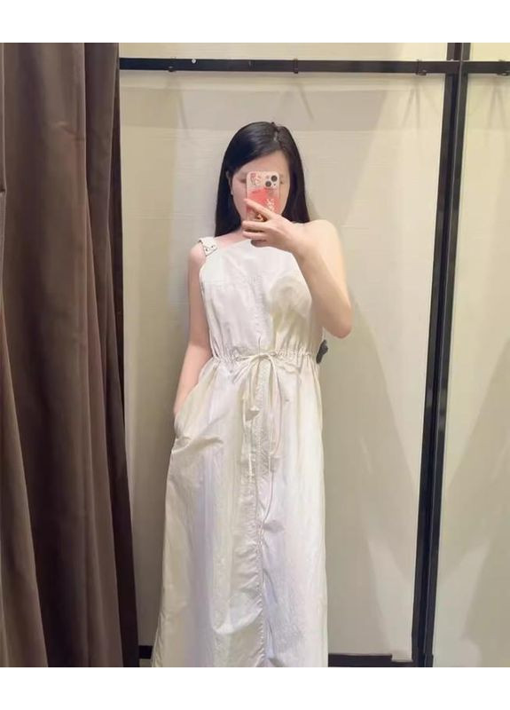 Бежевое aсимметричное нейлоновое платье меди Zara