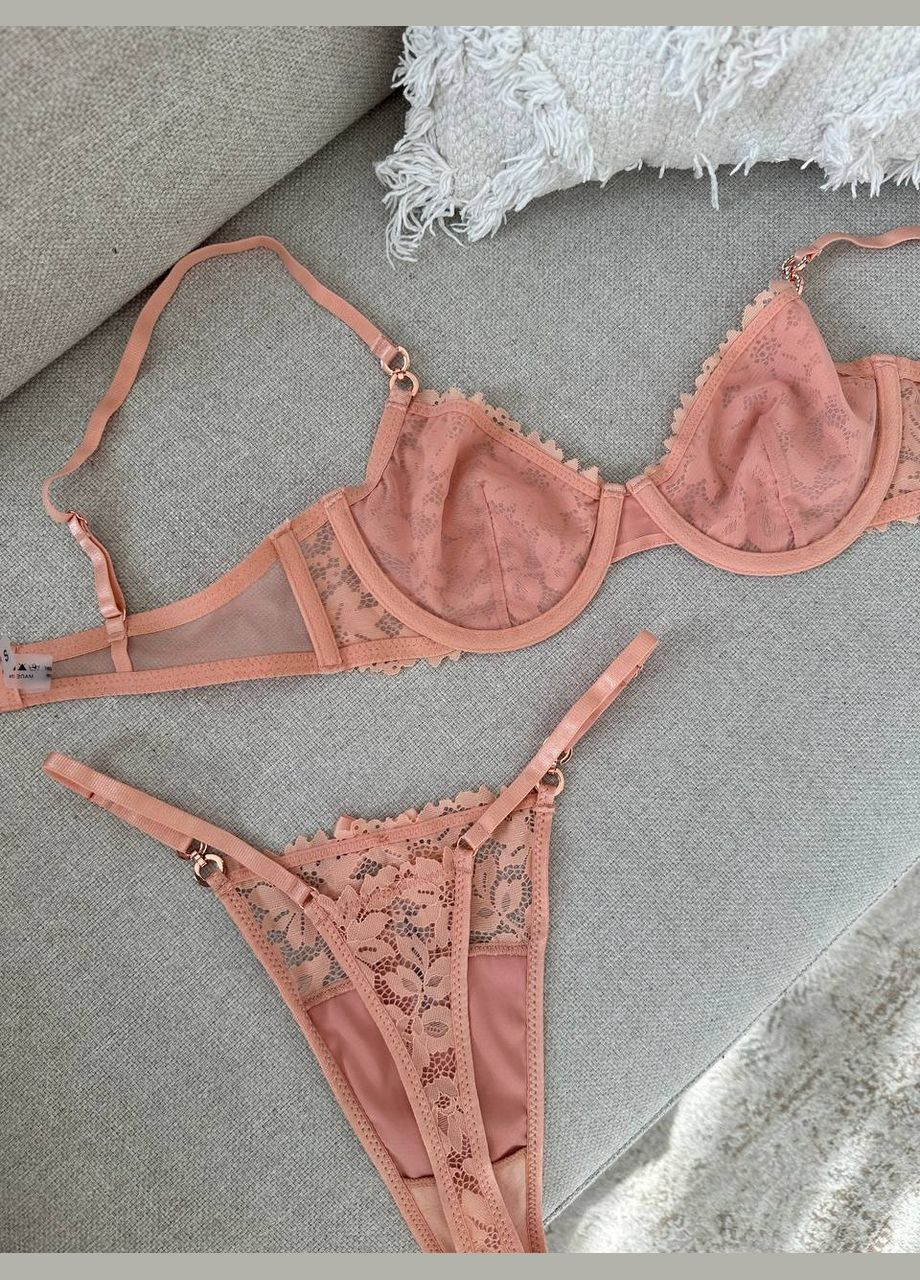 Рожевий комплект нижньої білизни Domino