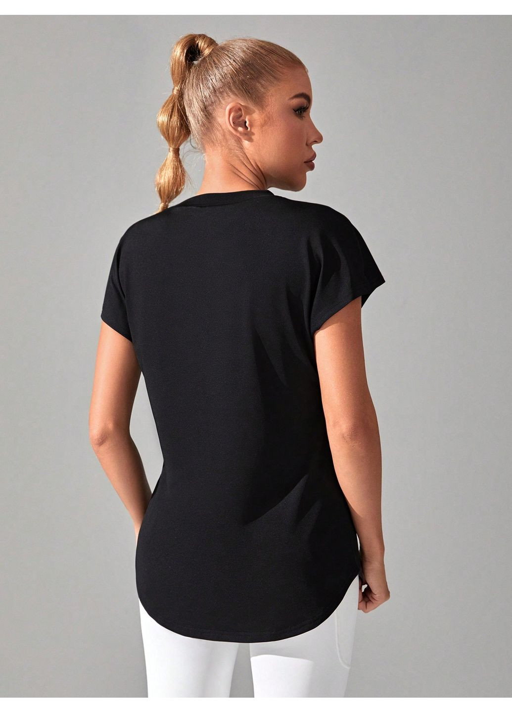 Футболка SHEIN - (372519718)