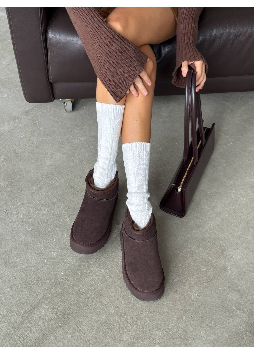 Короткие замшевые Угги Helen (366290802)