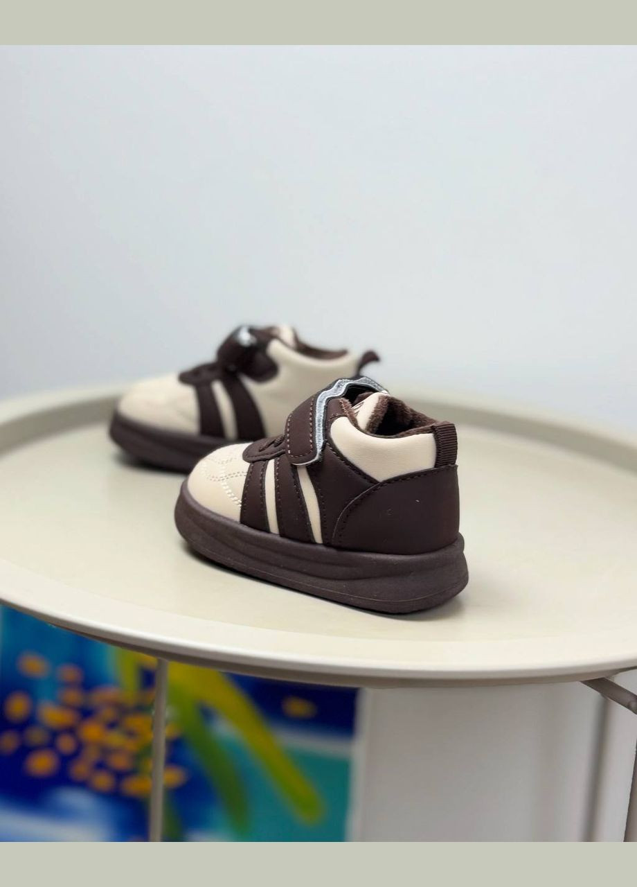 Чоботи осінні дитячі коричневі 1466 No Brand (315891057)
