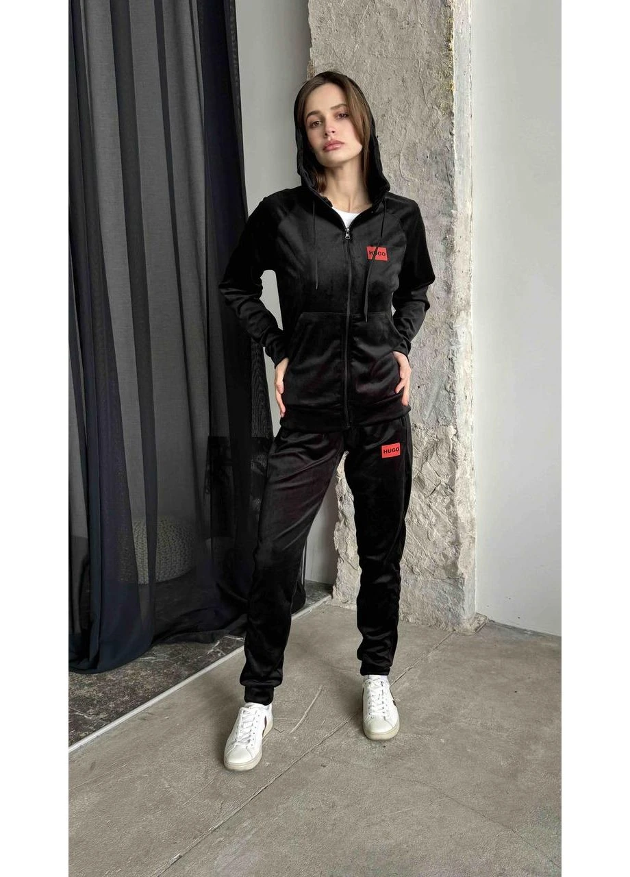 Жіночий велюровий костюм ПЛЮШ No Brand (386729969)