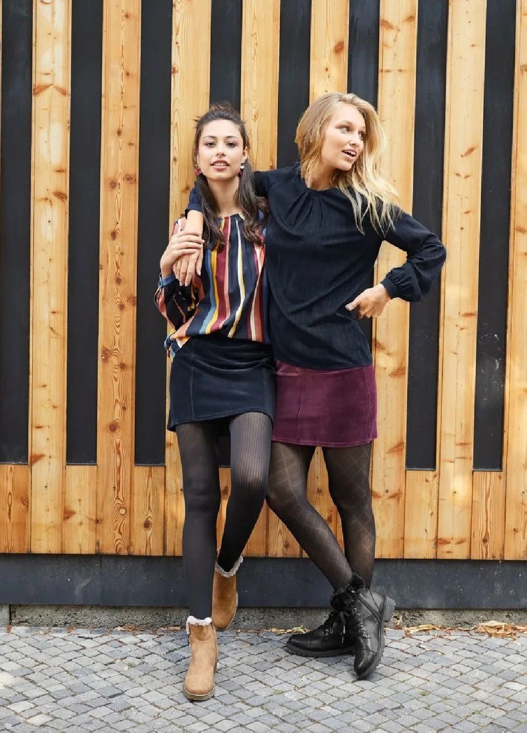 Темно-синя блузка Esmara