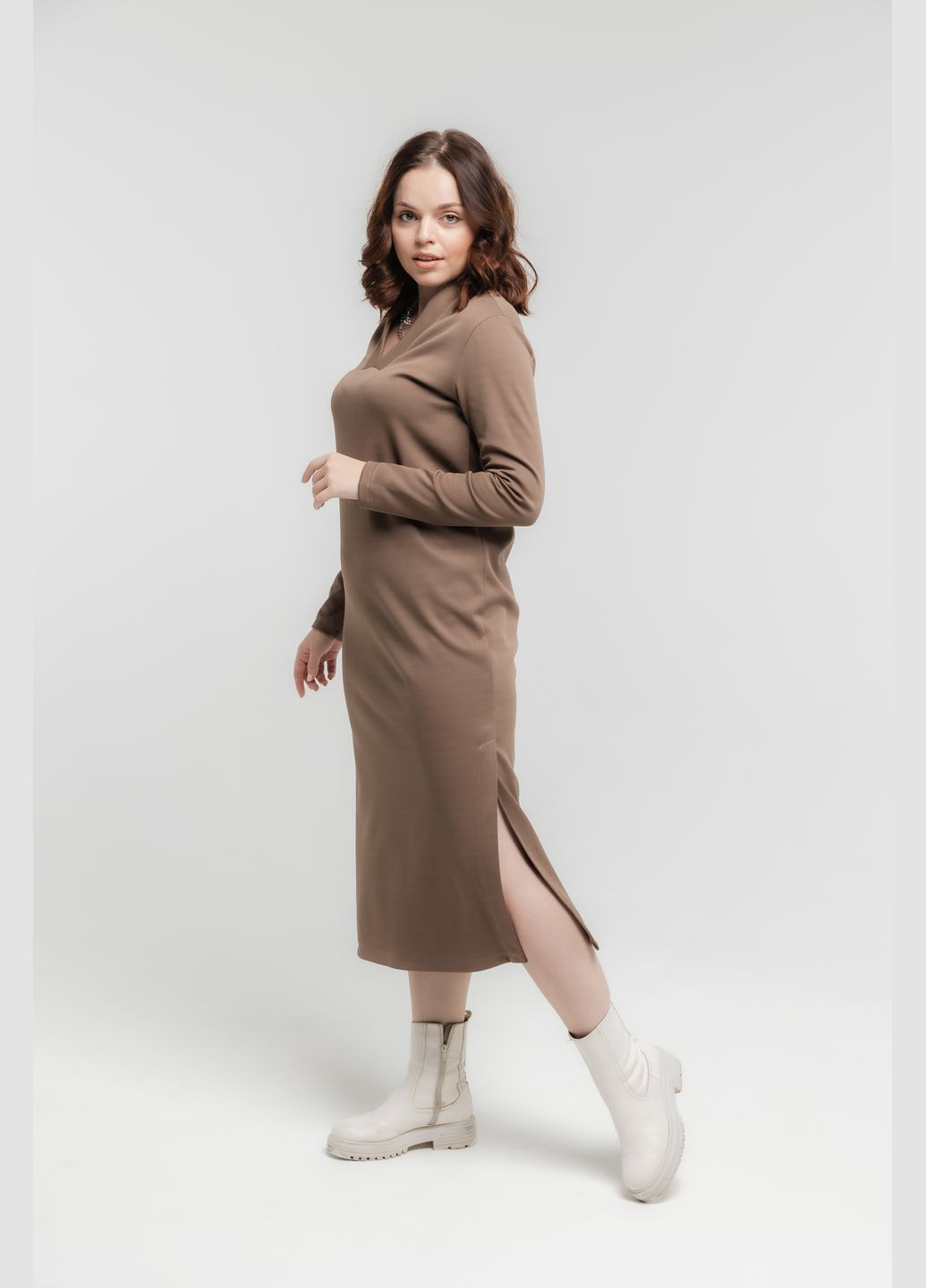 Темно-бежева ділова, повсякденний, кежуал тепла сукня на флісі футляр No Brand однотонна