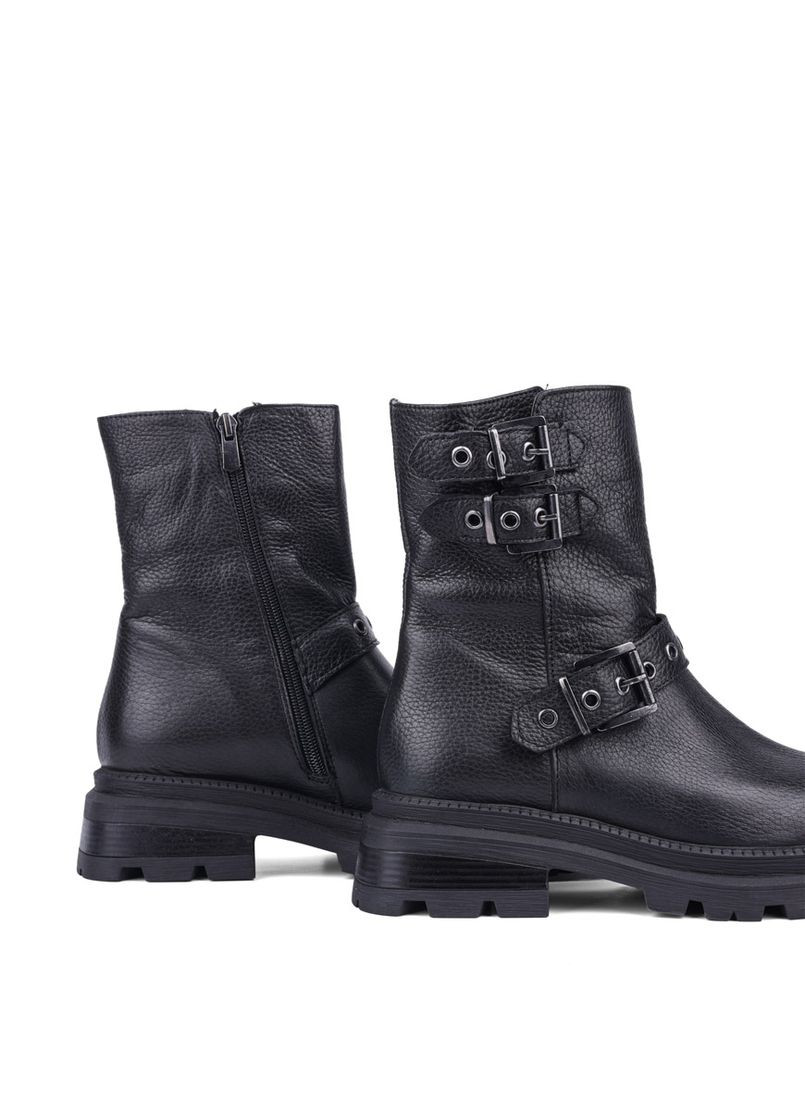 Осенние женские ботинки 2724 черная кожа Albano