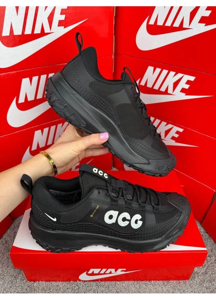 Чорно-білі кросівки black white (розмір ) No Brand ACG Mountain Fly 2 Low GTX