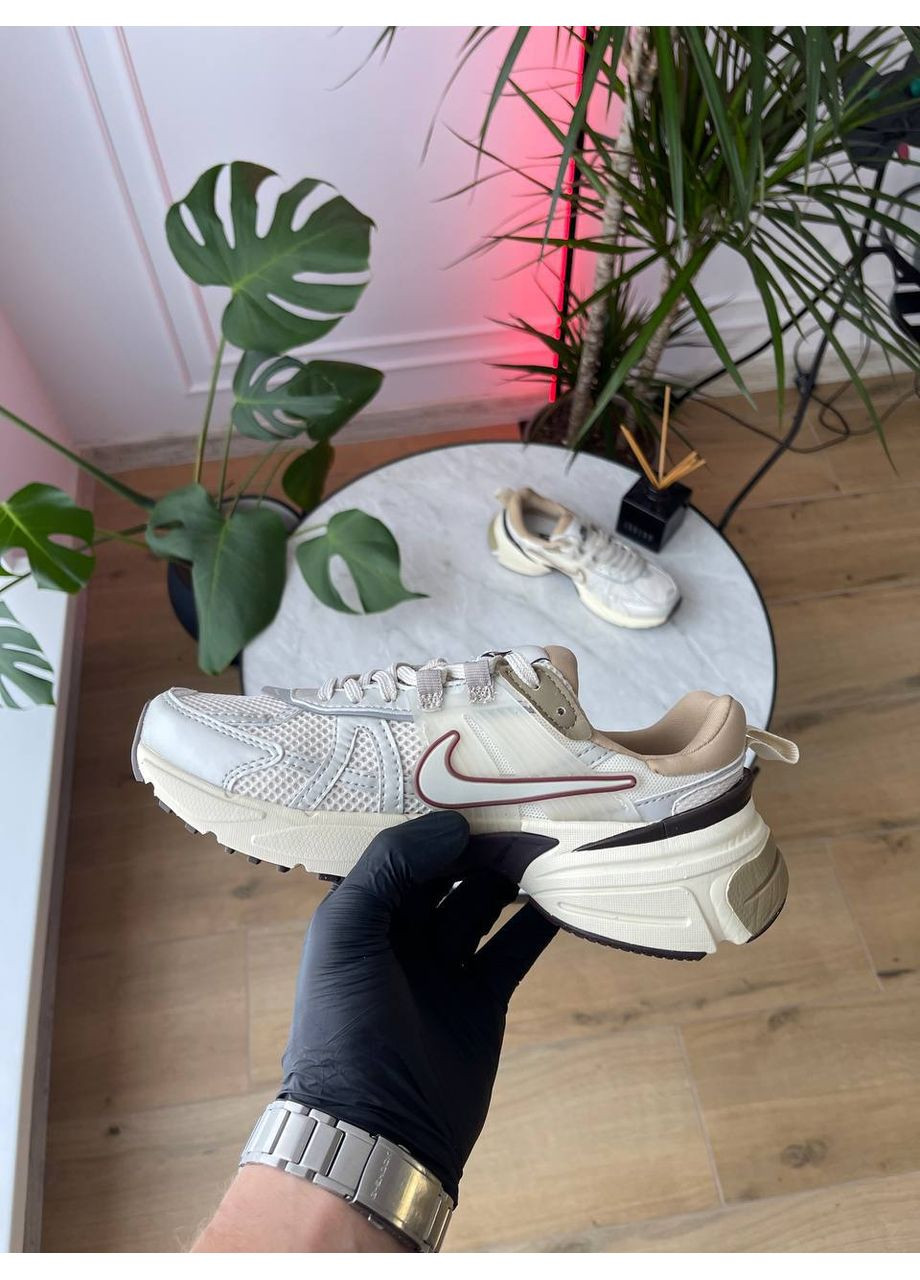 Бежеві Осінні кросівки чоловічі і жіночі nike runtekk orewood brown light bone | найк рунтекк оревуд бежеві No Brand