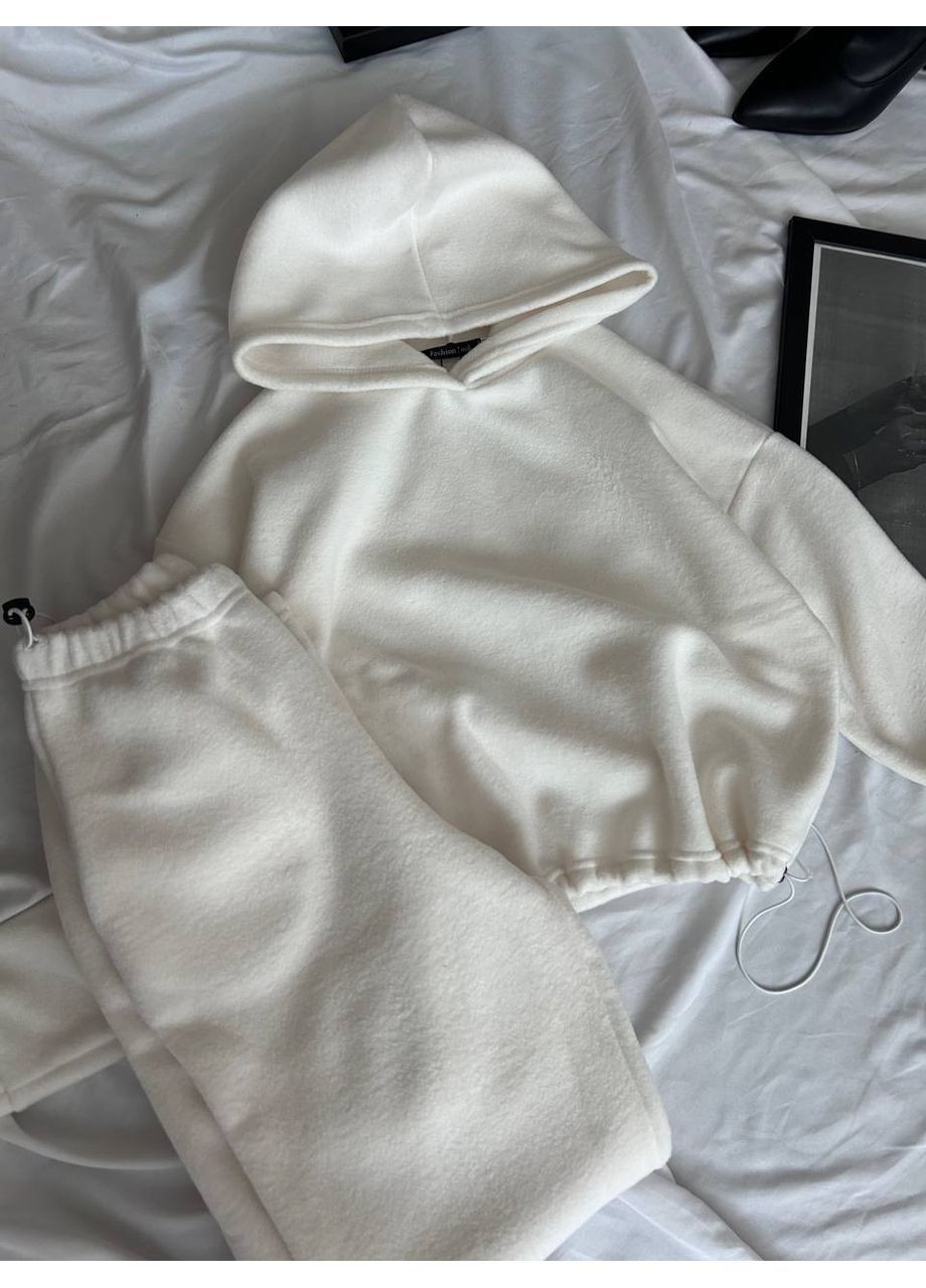 Жіночий спортивний костюм KaraMix (366088773)