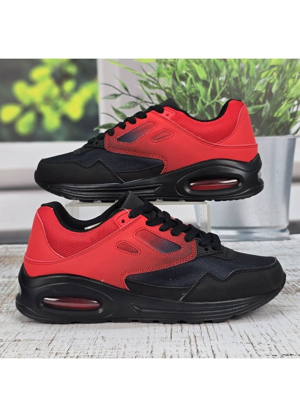 Черные демисезонные кроссовки мужские Jomix