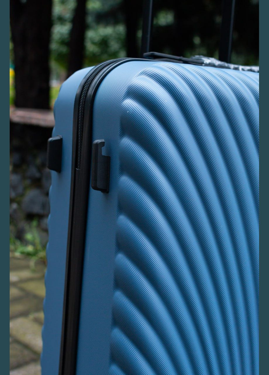 Валіза пластикова великий L, колір синій Wings 120 (324423735)