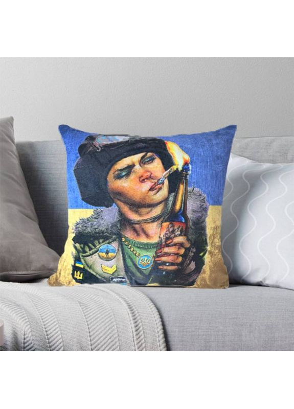 Подушка патриотическая 3D Женщина-Воин 2696_E 12686 50х50 см FlexDress (368783785)