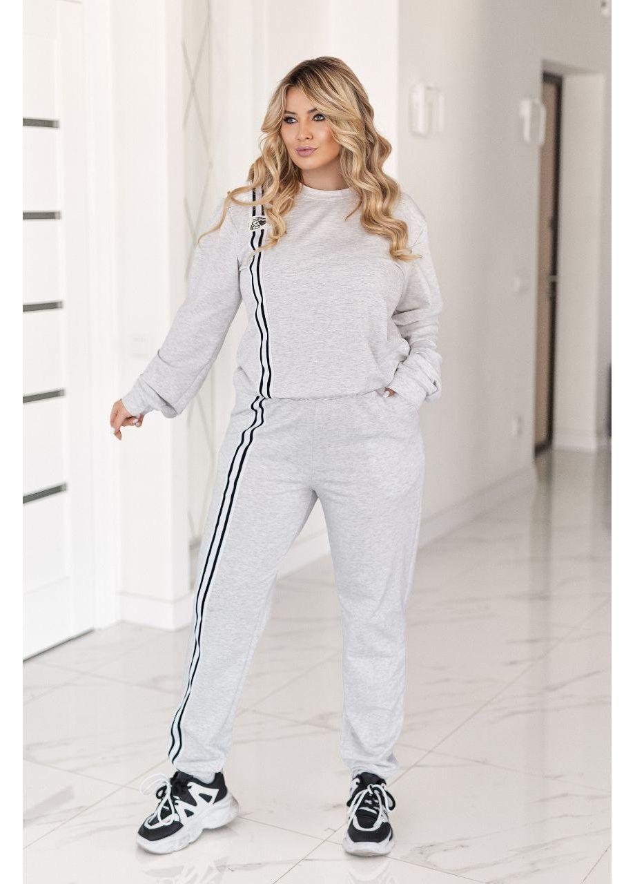 Жіночий спортивний костюм No Brand (369713608)