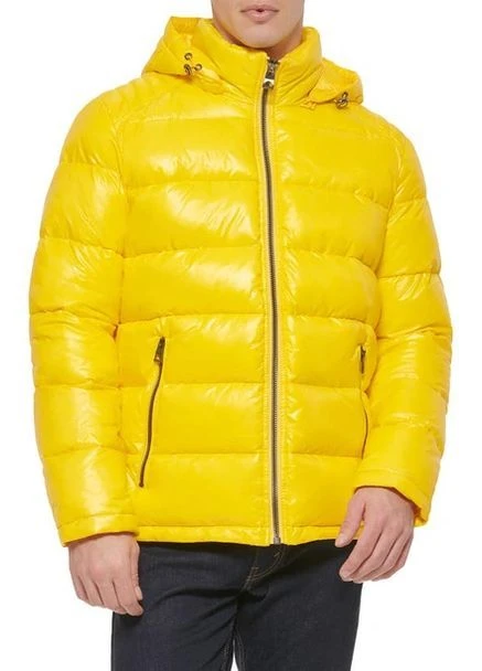 Жовтий зимній Пуховик Guess